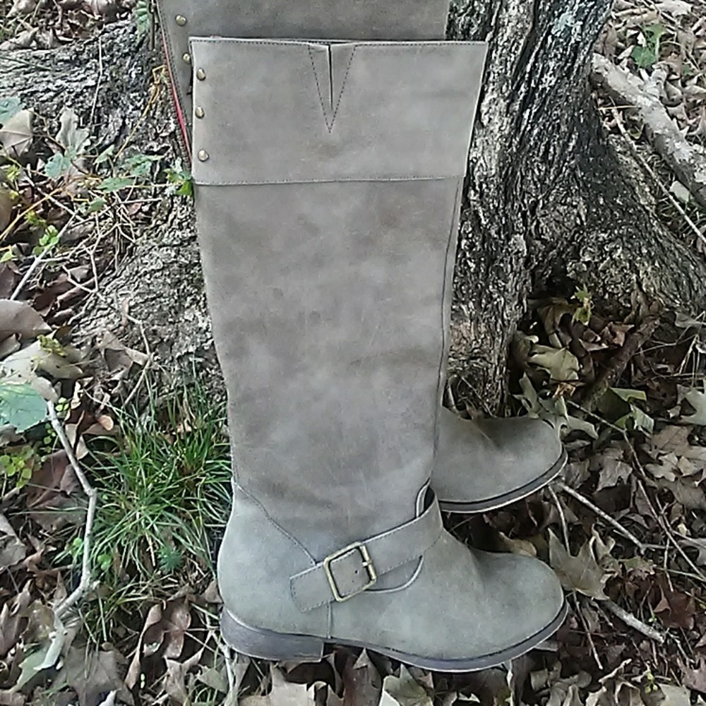 Madden girl mushroom boots